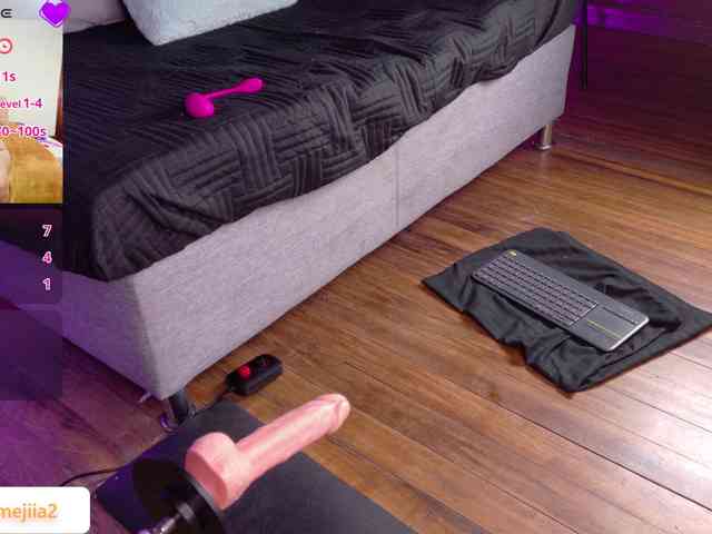 Vanessa-Mejiia webcam