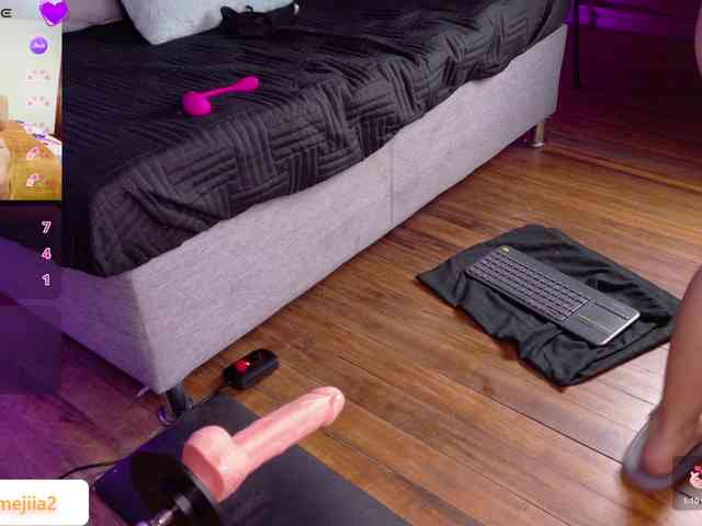 Vanessa-Mejiia webcam