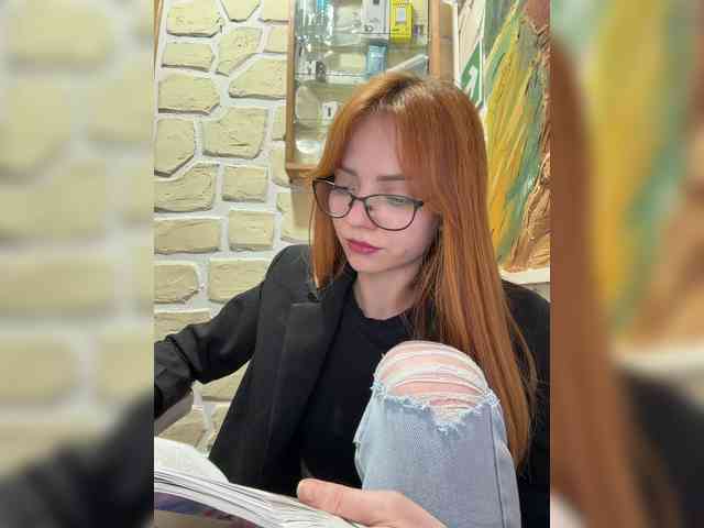 Model: SherrySery