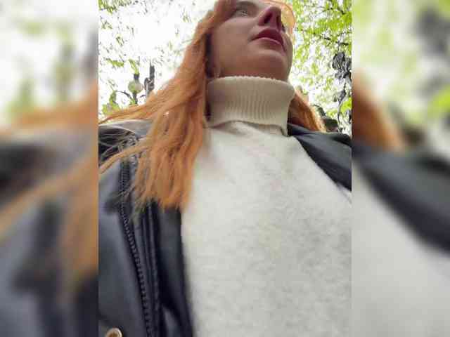 Este modelo está ao vivo agora. SherrySery