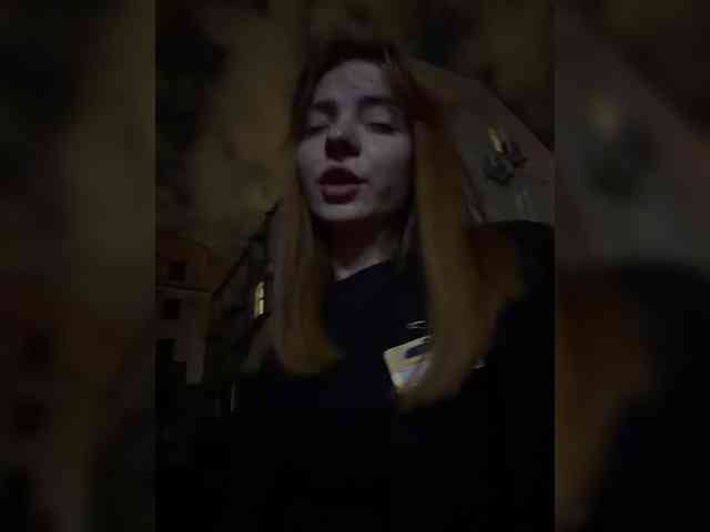SherrySery webcam