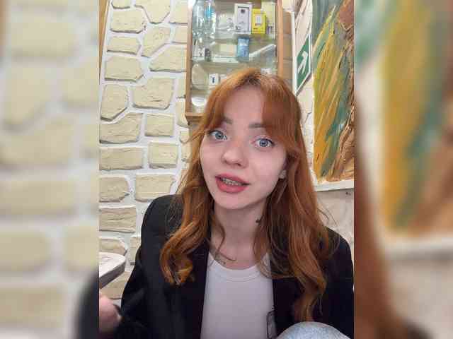 SherrySery webcam