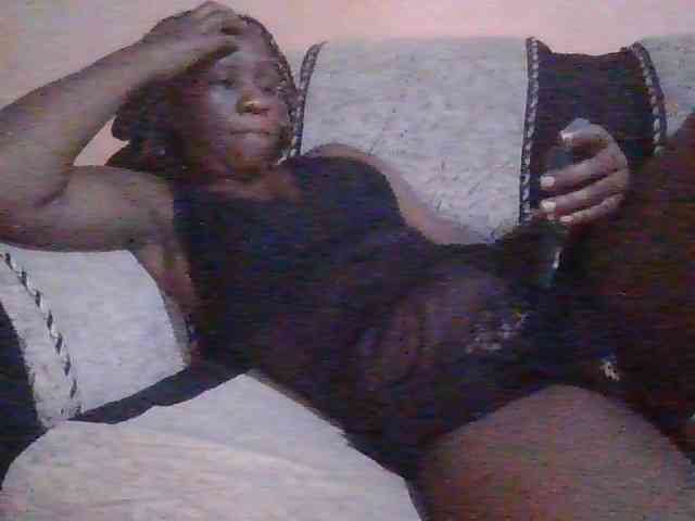 nyamburacarla254 webcam