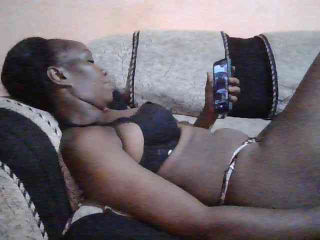 nyamburacarla254 webcam