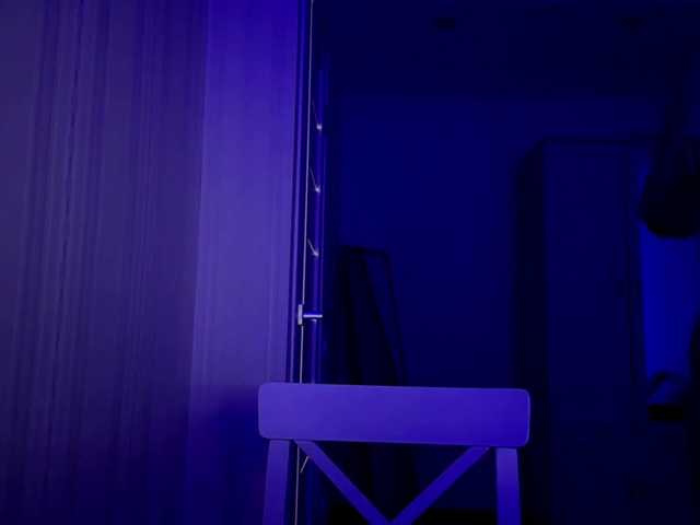 dve-bolshie-doyki live cam on BongaCams