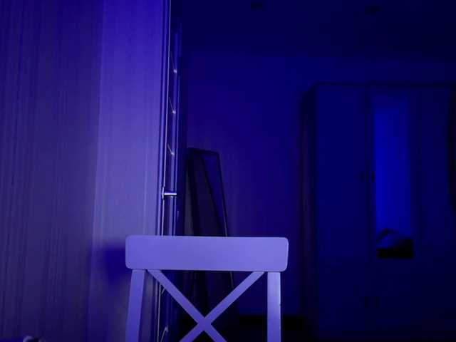 dve-bolshie-doyki live cam on BongaCams