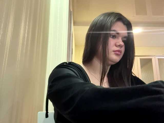 dve-bolshie-doyki's BongaCams show and profile