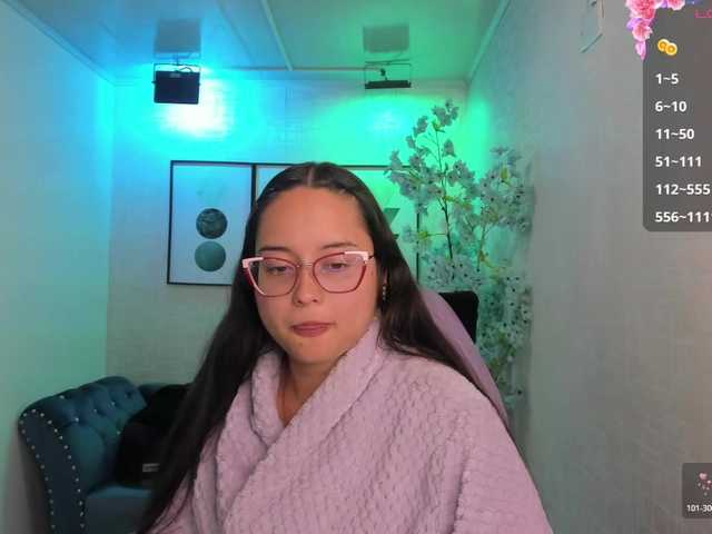 Shady-bug live cam on BongaCams