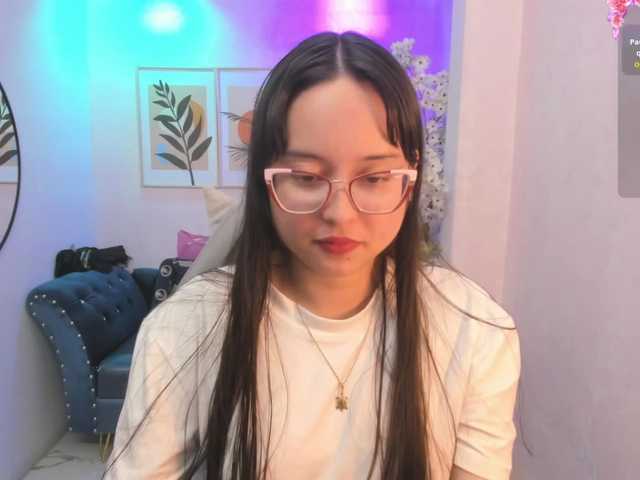 Shady-bug live cam on BongaCams