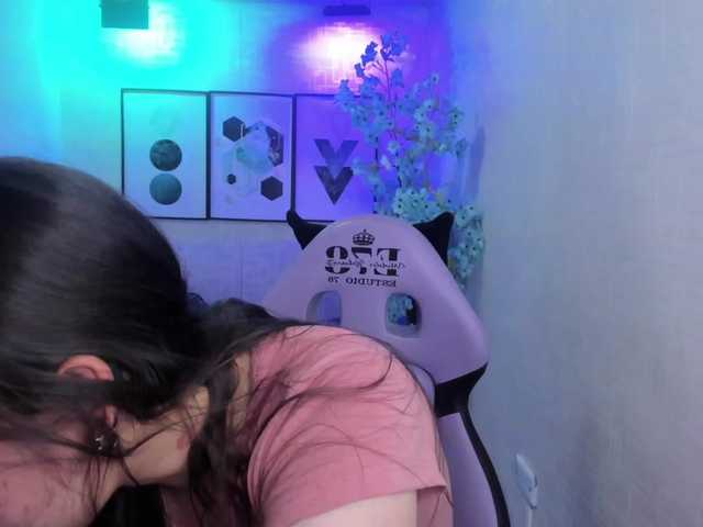 Shady-bug live cam on BongaCams