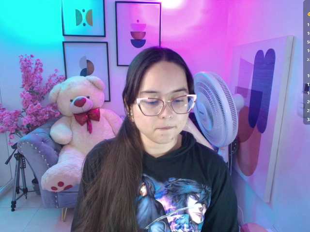 Shady-bug live cam on BongaCams