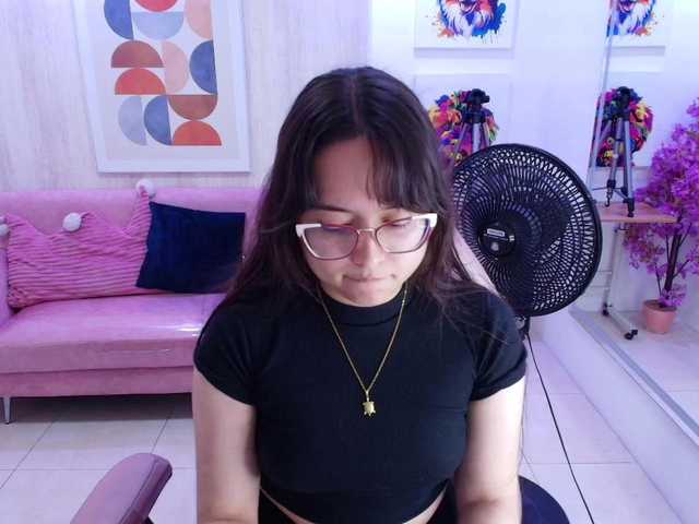 Shady-bug — live female cam