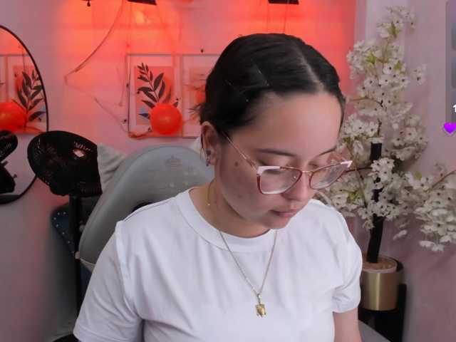 Shady-bug live cam on BongaCams