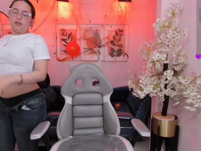 Shady-bug live cam on BongaCams