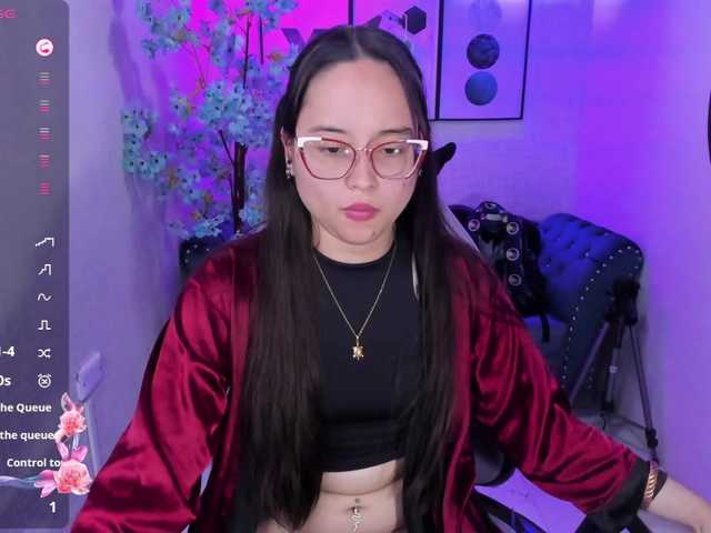 Shady-bug live cam on BongaCams