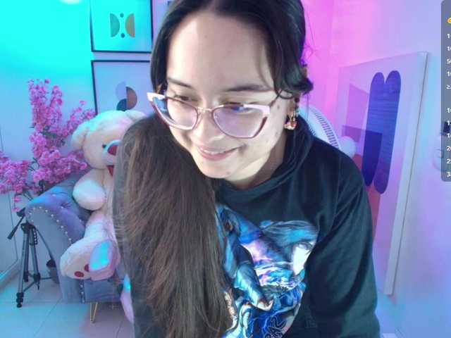 Shady-bug live cam on BongaCams