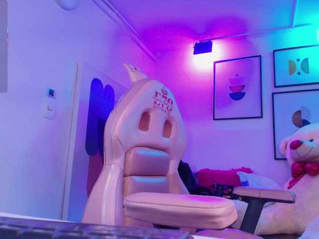 Shady-bug live cam on BongaCams