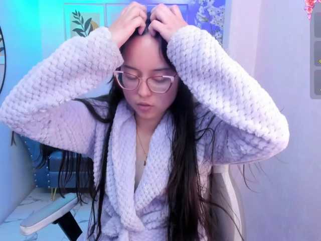 Shady-bug live cam on BongaCams