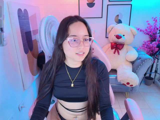 Shady-bug live cam on BongaCams