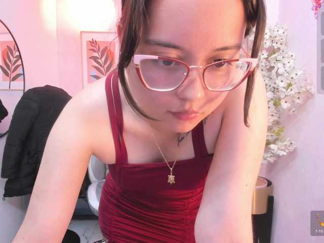 Shady-bug live cam on BongaCams