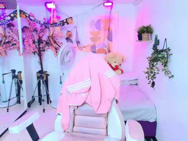 Shady-bug live cam on BongaCams