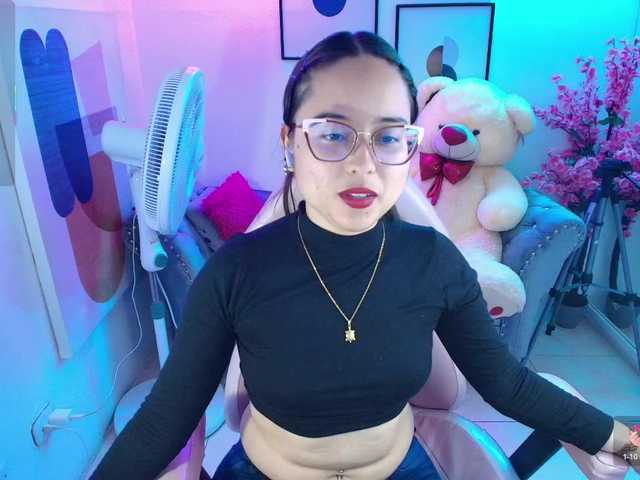 Shady-bug live cam on BongaCams