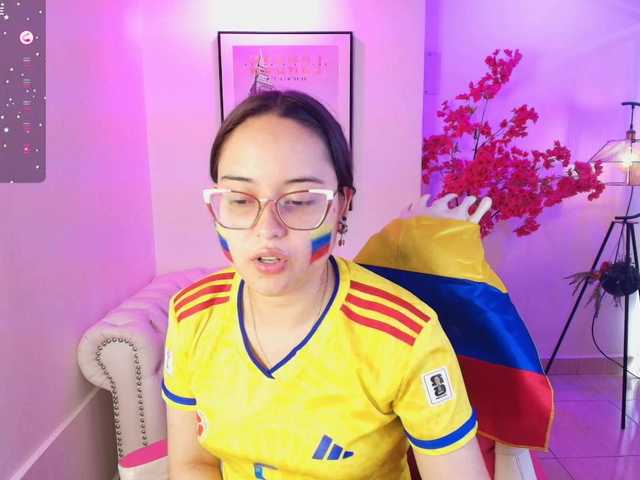 Shady-bug live cam on BongaCams