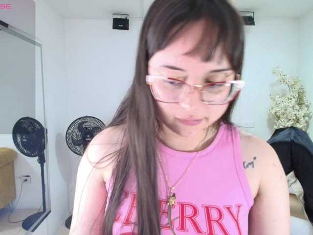 Shady-bug live webcam show
