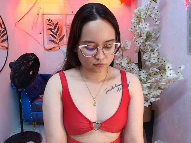 Shady-bug live cam on BongaCams