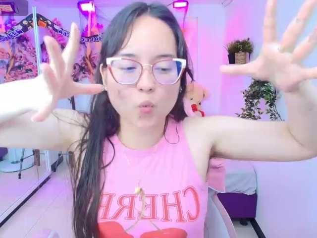 Shady-bug live cam on BongaCams