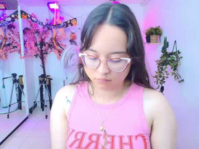 Shady-bug live cam on BongaCams