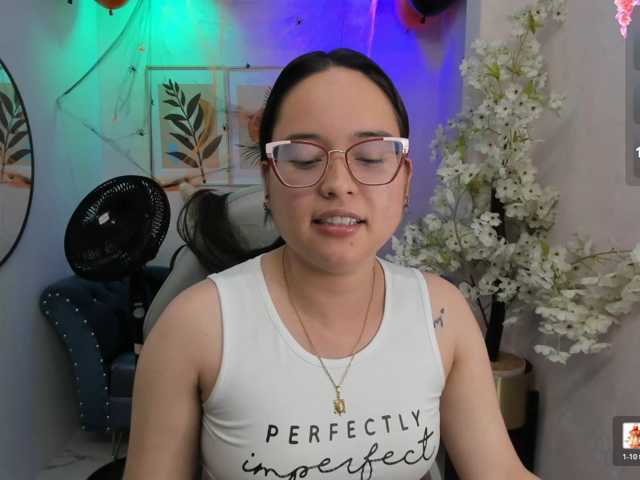 Shady-bug live cam on BongaCams