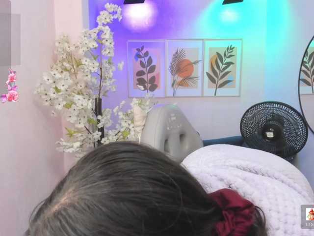 Shady-bug live cam on BongaCams
