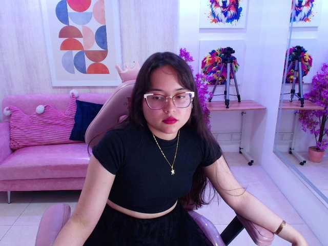 Shady-bug — live female cam