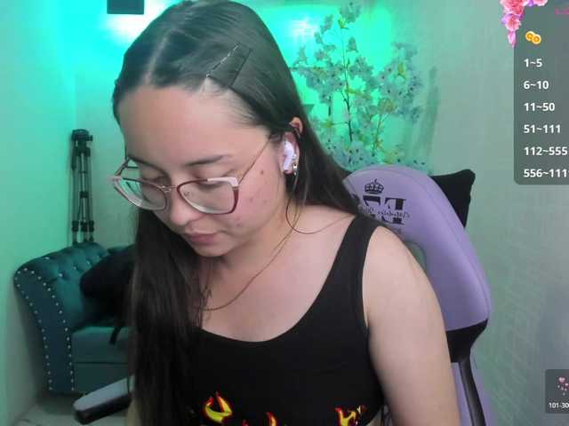 Shady-bug live cam on BongaCams