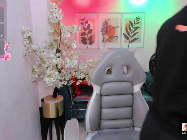 Shady-bug live cam on BongaCams