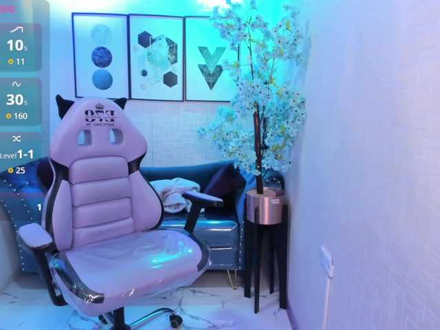 Shady-bug live cam on BongaCams