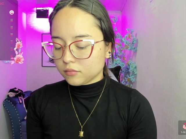 Shady-bug live cam on BongaCams