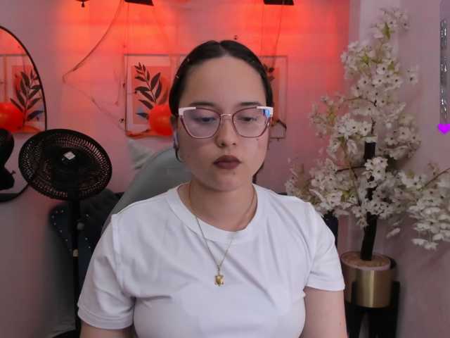 Shady-bug live cam on BongaCams