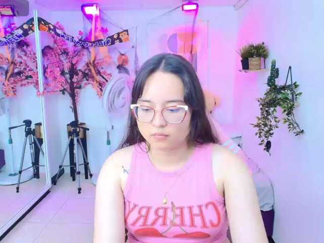 Shady-bug live cam on BongaCams