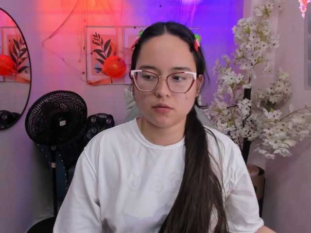 Shady-bug live cam on BongaCams