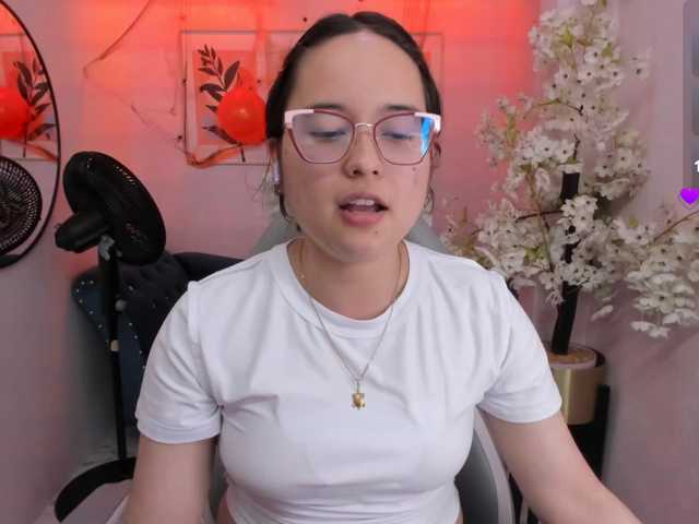 Shady-bug live cam on BongaCams