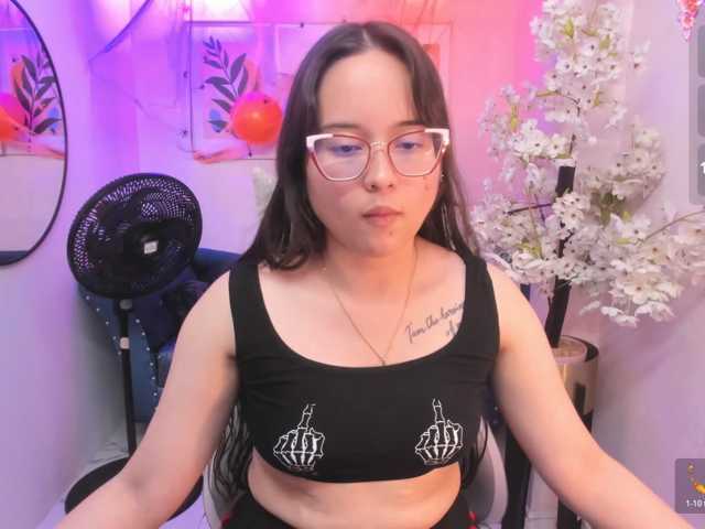 Shady-bug live cam on BongaCams