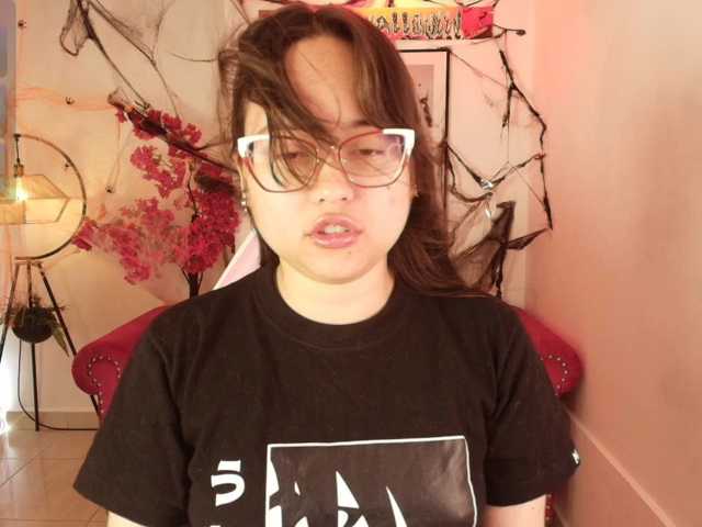 Shady-bug live cam on BongaCams