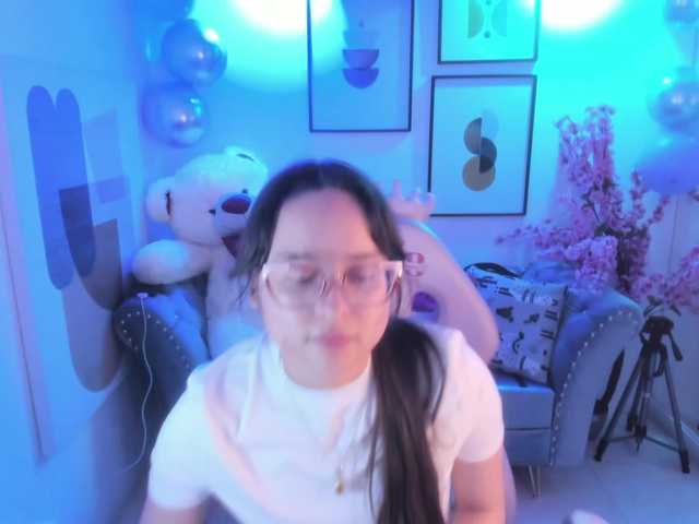 Shady-bug's BongaCams show and profile