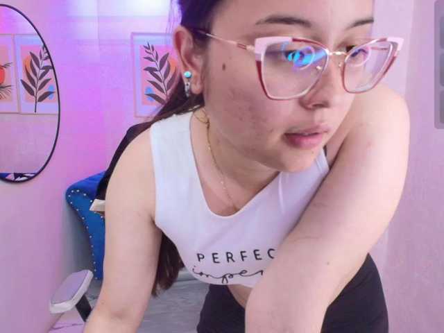 Shady-bug live webcam show