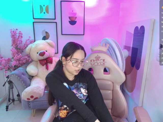 Shady-bug live cam on BongaCams