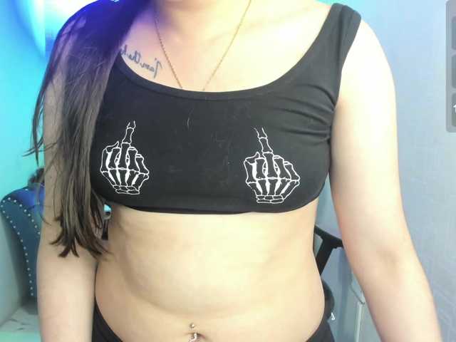 Shady-bug live cam on BongaCams