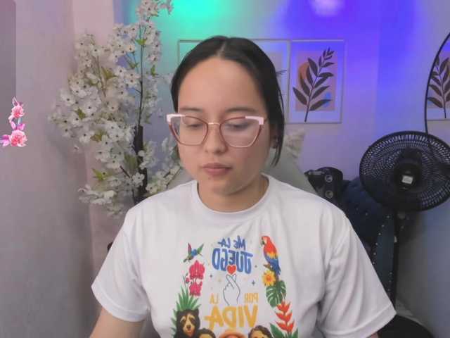 Shady-bug live cam on BongaCams