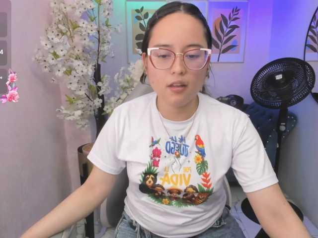 Shady-bug live cam on BongaCams